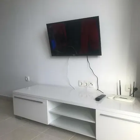 Apartman Apollo 2 *